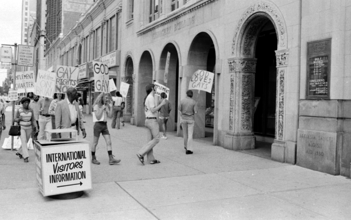 Demonstration outside the Chancery Building in support of Brian McNaught