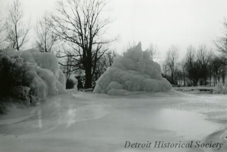 Ice Fountain on Belle Isle