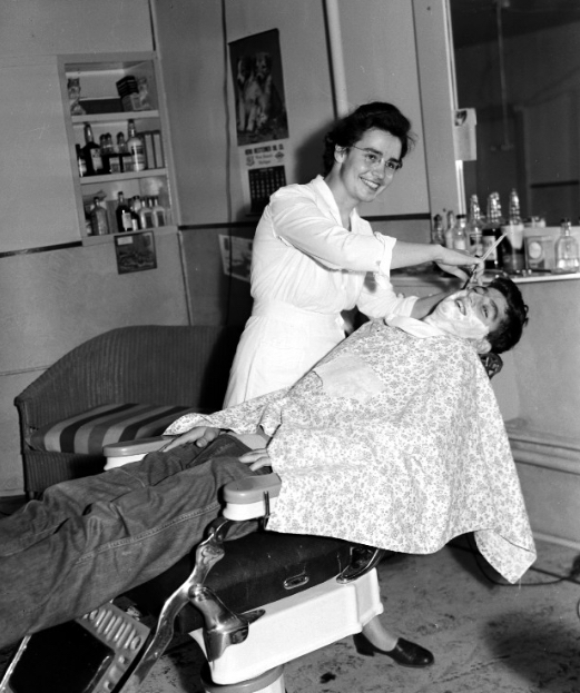 Barber at work 1946